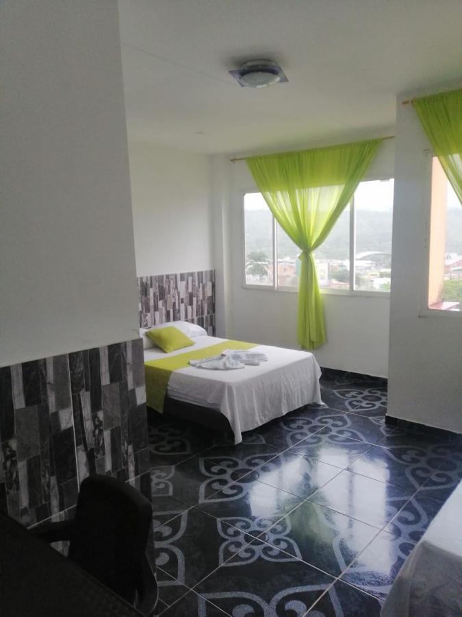 Hotel Luis Angel Mocoa Екстериор снимка